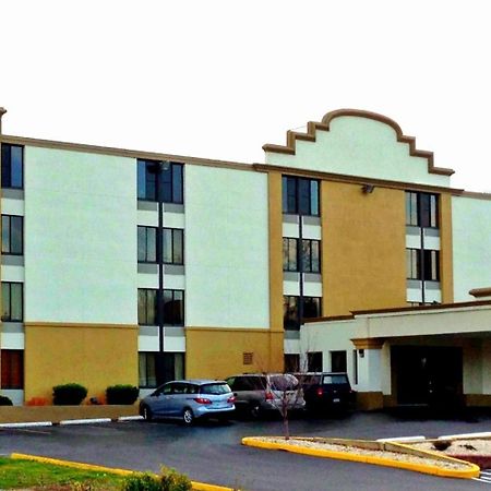 Days Inn By Wyndham Hagerstown I-70 Kültér fotó