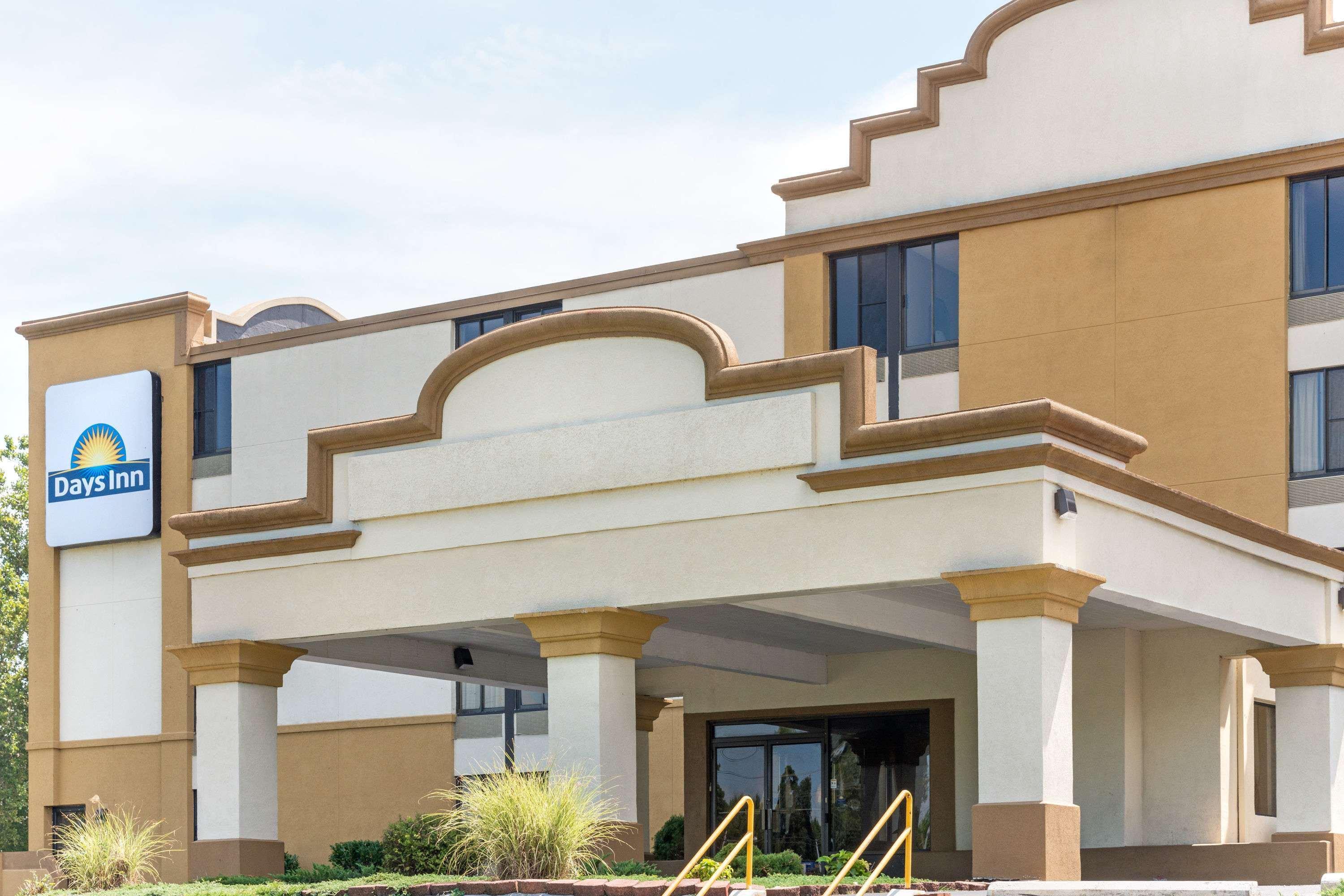 Days Inn By Wyndham Hagerstown I-70 Kültér fotó