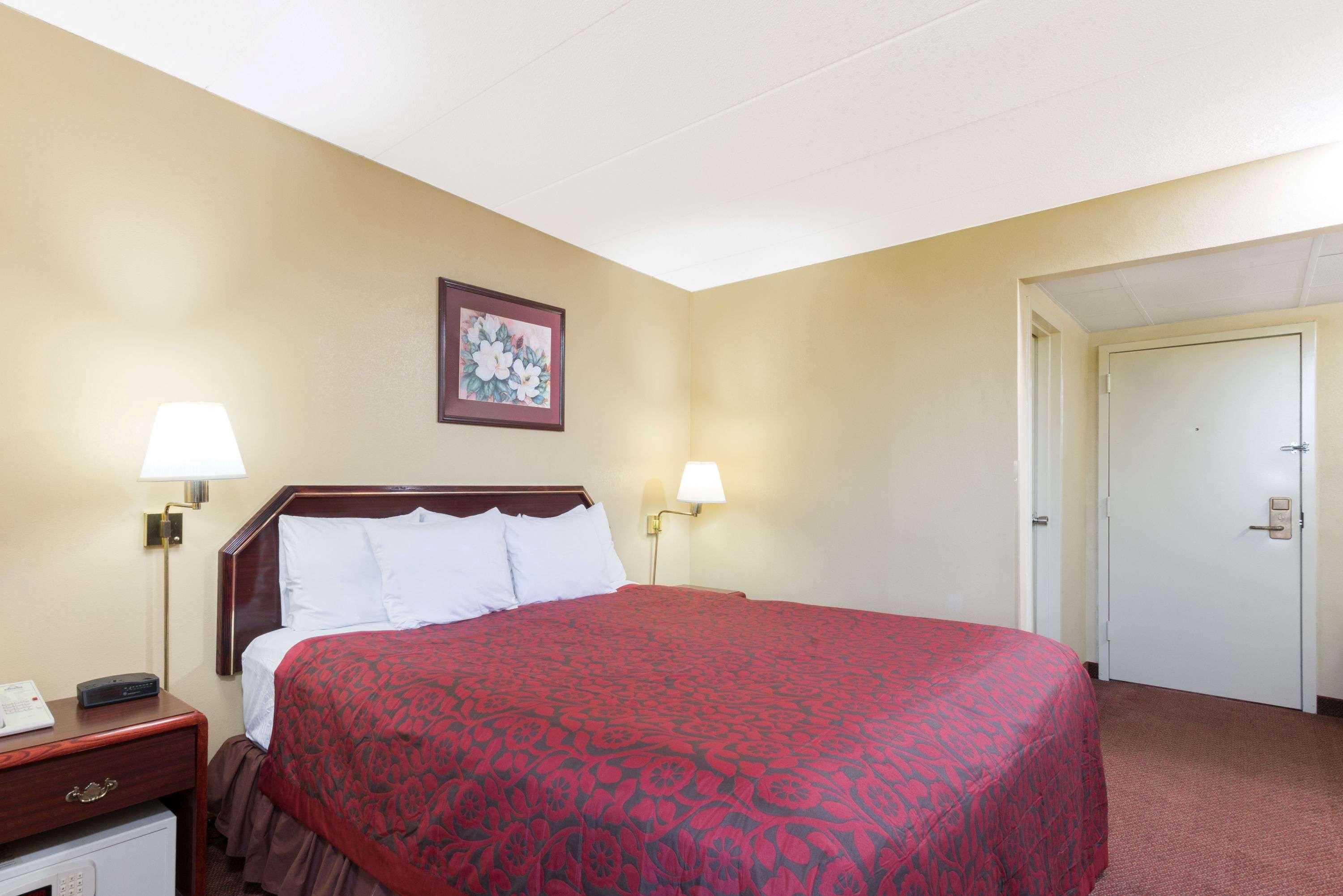 Days Inn By Wyndham Hagerstown I-70 Kültér fotó